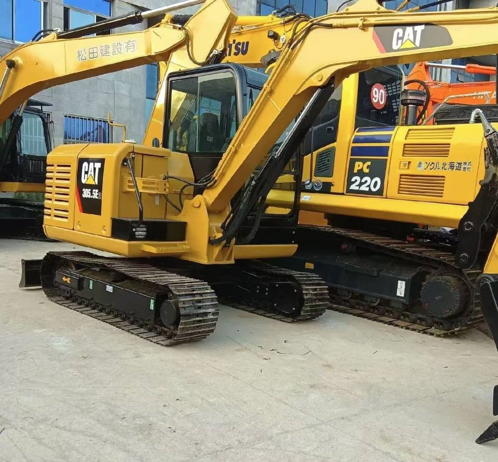CAT 305.5 - حفار صغير: صورة 3 CAT 305.5 - حفار صغير: صورة 3