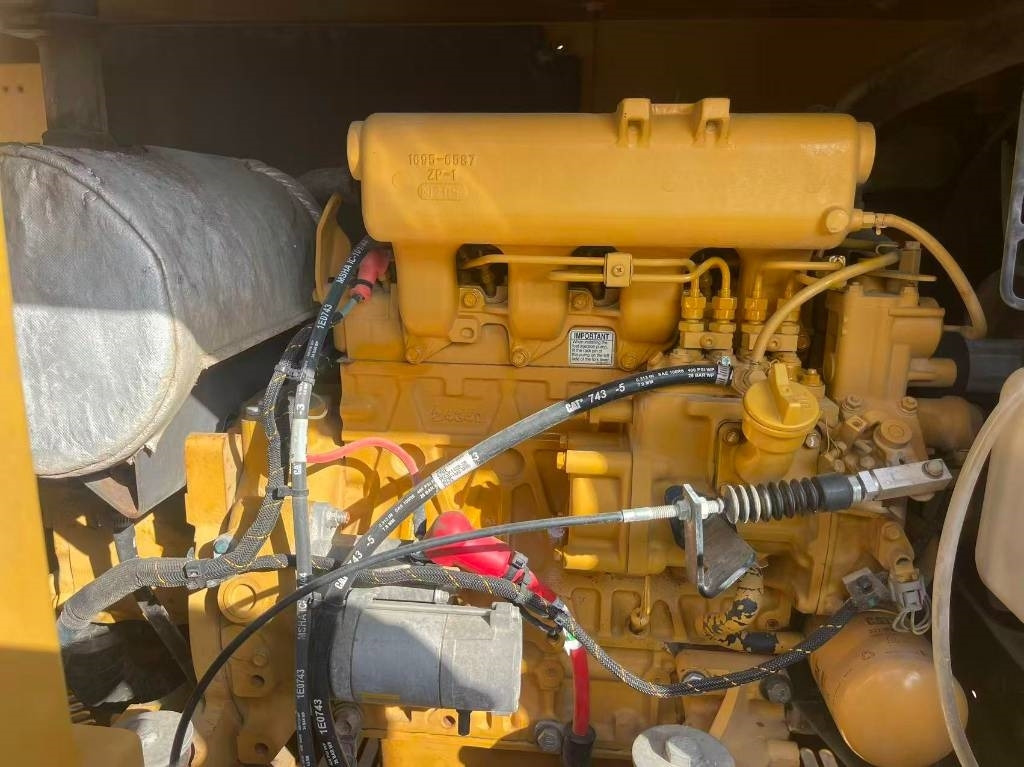 CAT 307.5 - حفار صغير: صورة 4 CAT 307.5 - حفار صغير: صورة 4