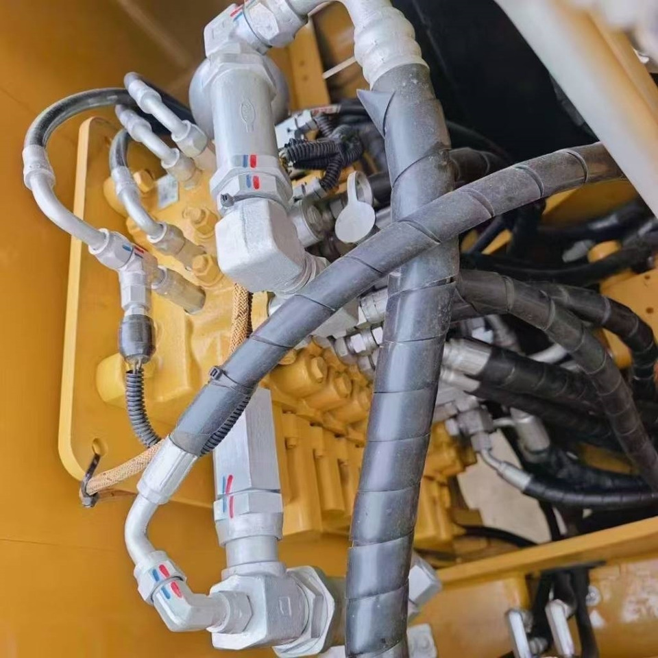 CAT 307 - حفار صغير: صورة 5 CAT 307 - حفار صغير: صورة 5