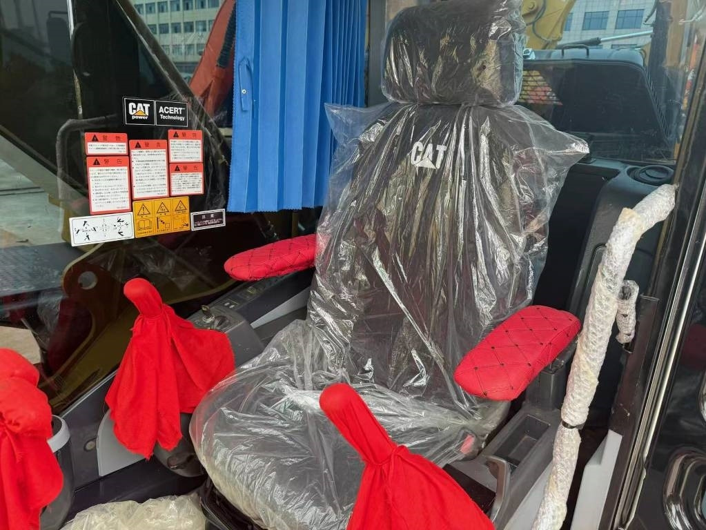 CAT 320 D - حفار زاحف: صورة 3 CAT 320 D - حفار زاحف: صورة 3