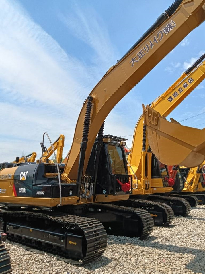CAT 320 D - حفار زاحف: صورة 4 CAT 320 D - حفار زاحف: صورة 4
