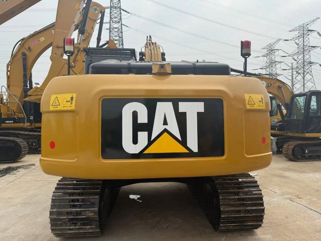 CAT 320 D - حفار زاحف: صورة 5 CAT 320 D - حفار زاحف: صورة 5