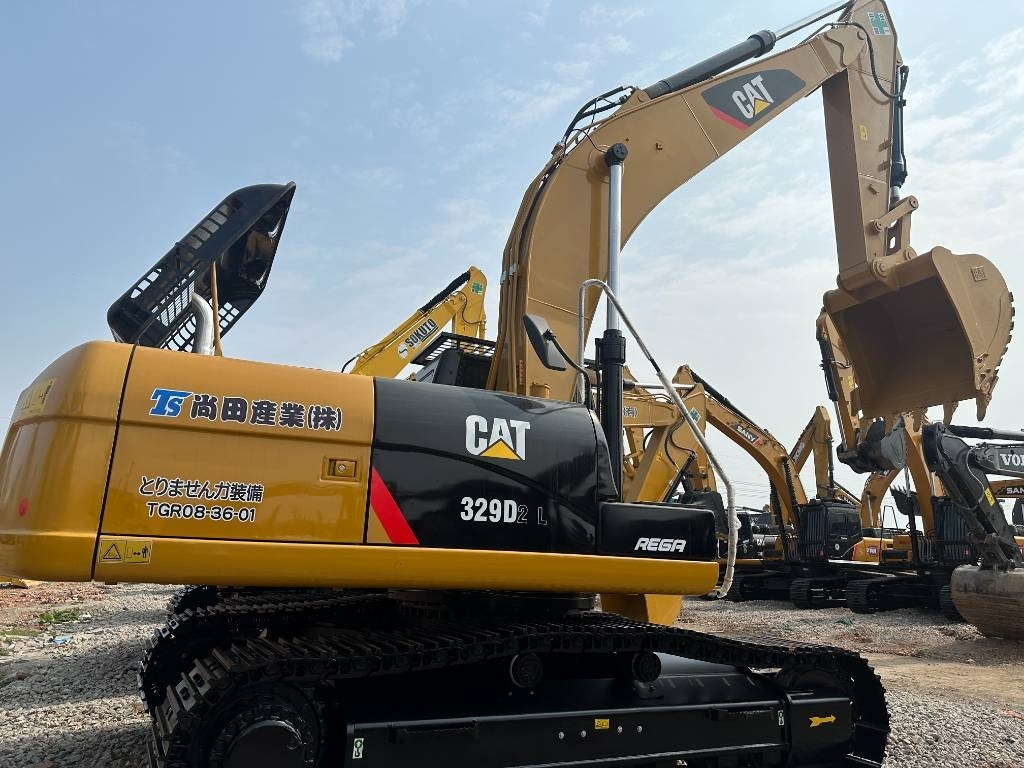 CAT 329 D - حفار زاحف: صورة 2 CAT 329 D - حفار زاحف: صورة 2