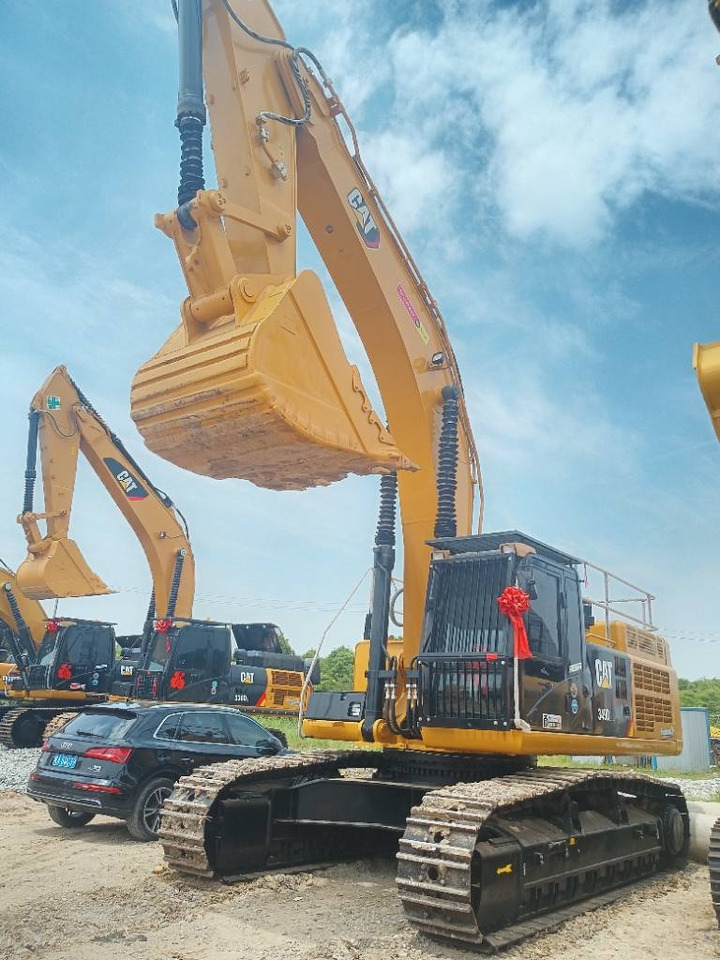 CAT 349 - حفار زاحف: صورة 1 CAT 349 - حفار زاحف: صورة 1