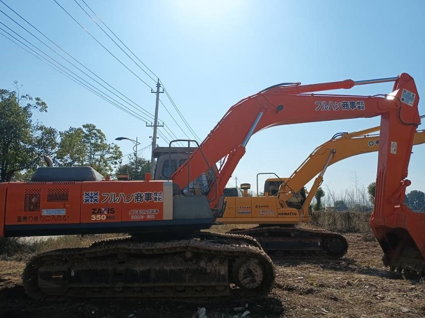 Hitachi ZX 350  - حفار زاحف: صورة 4 Hitachi ZX 350  - حفار زاحف: صورة 4