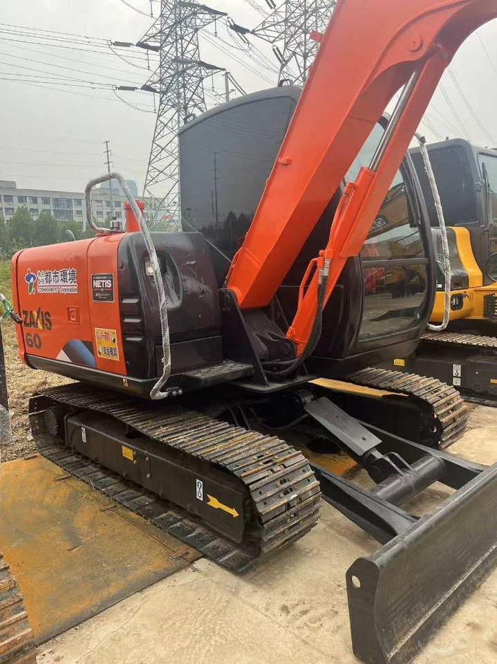 Hitachi ZX 60 - حفار صغير: صورة 3 Hitachi ZX 60 - حفار صغير: صورة 3