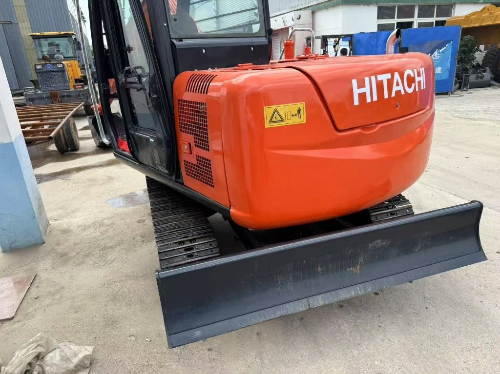 حفار صغير Hitachi ZX 60: صورة 7 حفار صغير Hitachi ZX 60: صورة 7