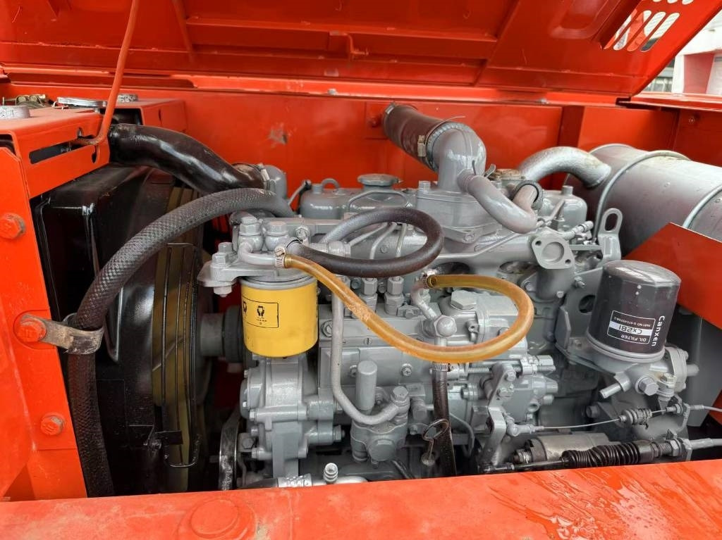 حفار صغير Hitachi ZX 60: صورة 8 حفار صغير Hitachi ZX 60: صورة 8