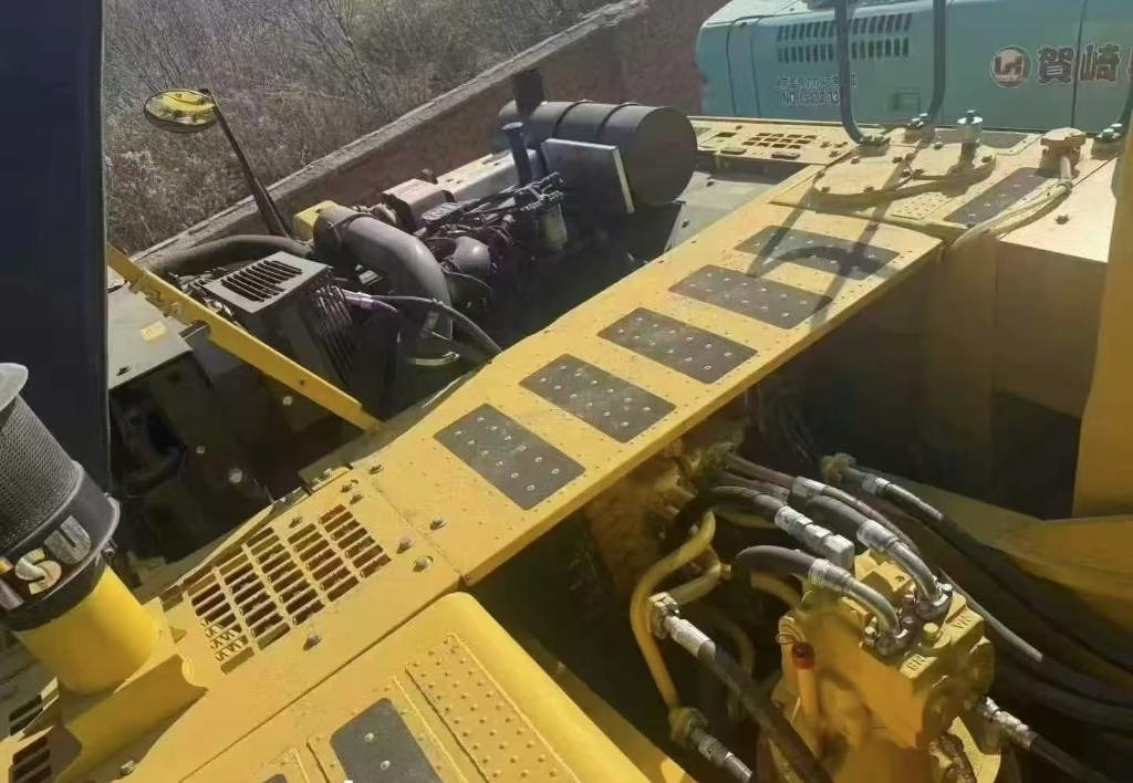 Komatsu PC 350-8 - حفار زاحف: صورة 5 Komatsu PC 350-8 - حفار زاحف: صورة 5