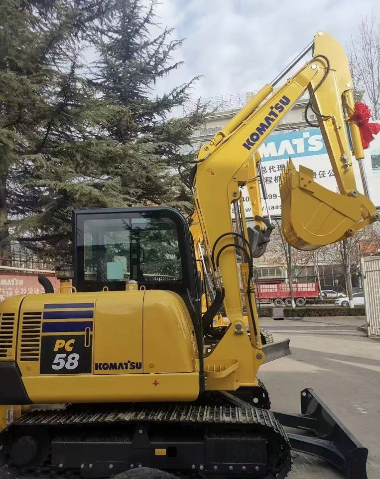 Komatsu PC 58 - حفار صغير: صورة 5 Komatsu PC 58 - حفار صغير: صورة 5