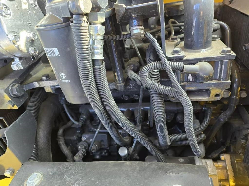 Komatsu PC 70 - حفار صغير: صورة 5 Komatsu PC 70 - حفار صغير: صورة 5