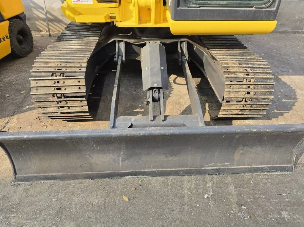 Komatsu PC 70 - حفار صغير: صورة 3 Komatsu PC 70 - حفار صغير: صورة 3