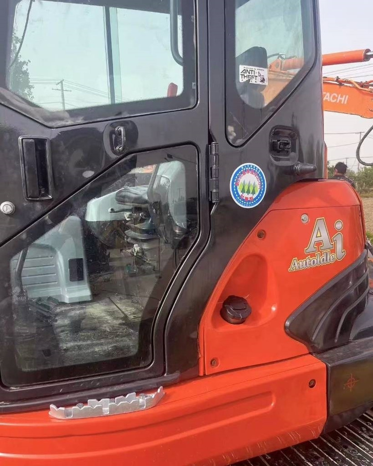 Kubota 161 - حفار زاحف: صورة 2 Kubota 161 - حفار زاحف: صورة 2
