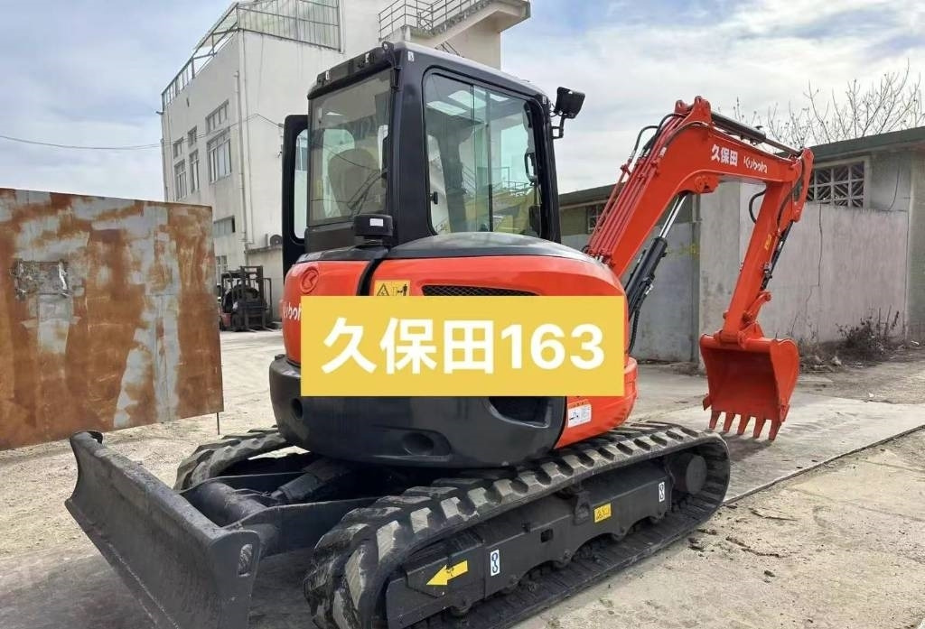 Kubota 163 - حفار زاحف: صورة 2 Kubota 163 - حفار زاحف: صورة 2
