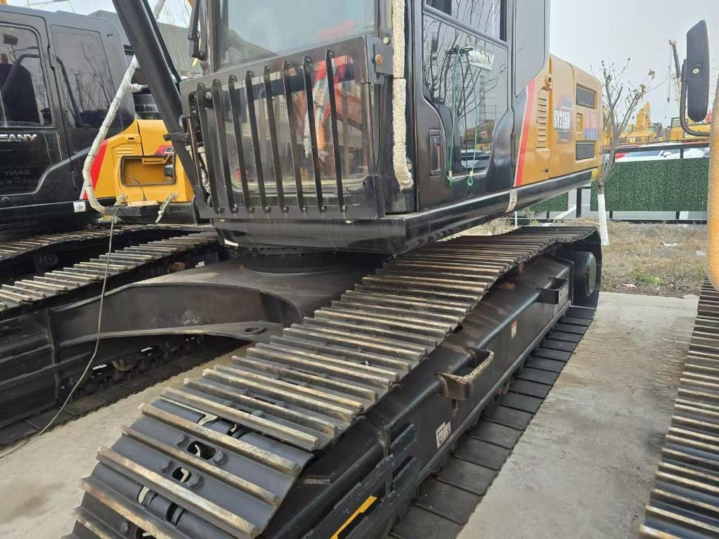 Sany SY 235 C  - حفار زاحف: صورة 5 Sany SY 235 C  - حفار زاحف: صورة 5