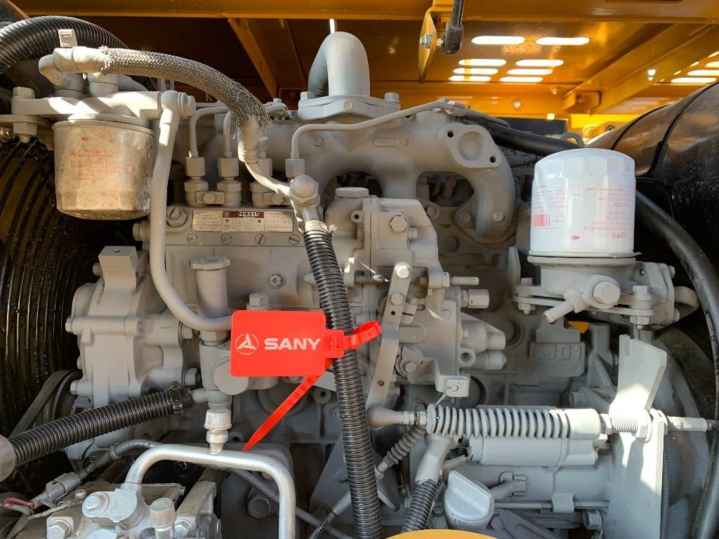 Sany SY 95 C - حفار زاحف: صورة 5 Sany SY 95 C - حفار زاحف: صورة 5