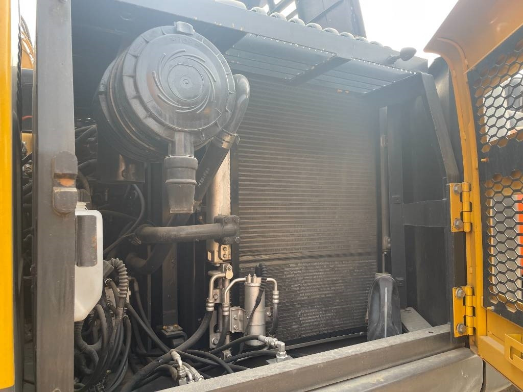 حفار زاحف Volvo 140: صورة 14