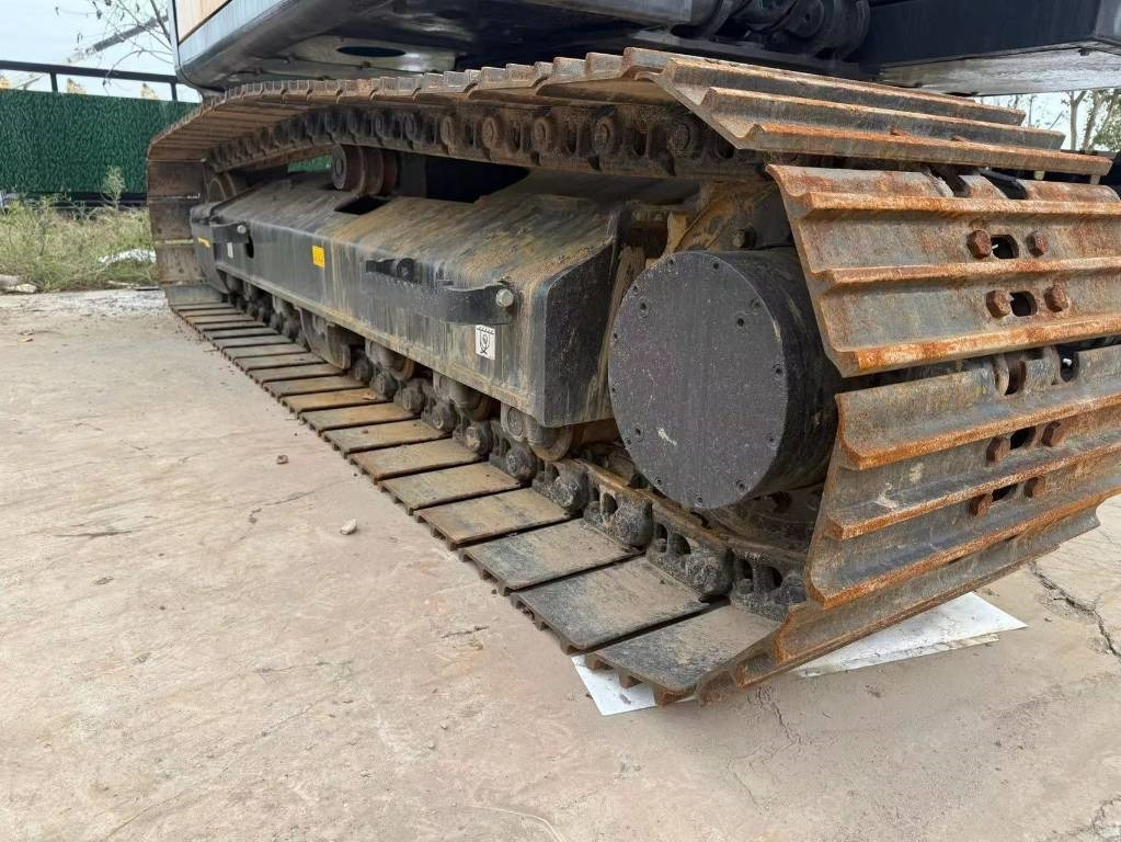 حفار زاحف Volvo 140: صورة 9