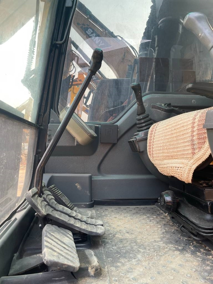 حفار زاحف Volvo 140: صورة 12