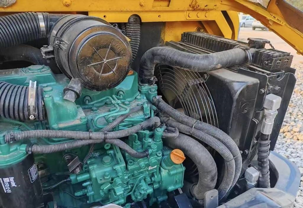 Volvo EC 60 - حفار زاحف: صورة 4 Volvo EC 60 - حفار زاحف: صورة 4