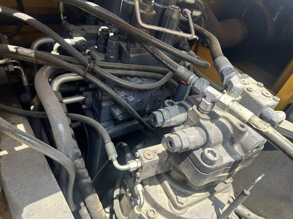 XCMG XE 215 DA - حفار زاحف: صورة 4 XCMG XE 215 DA - حفار زاحف: صورة 4