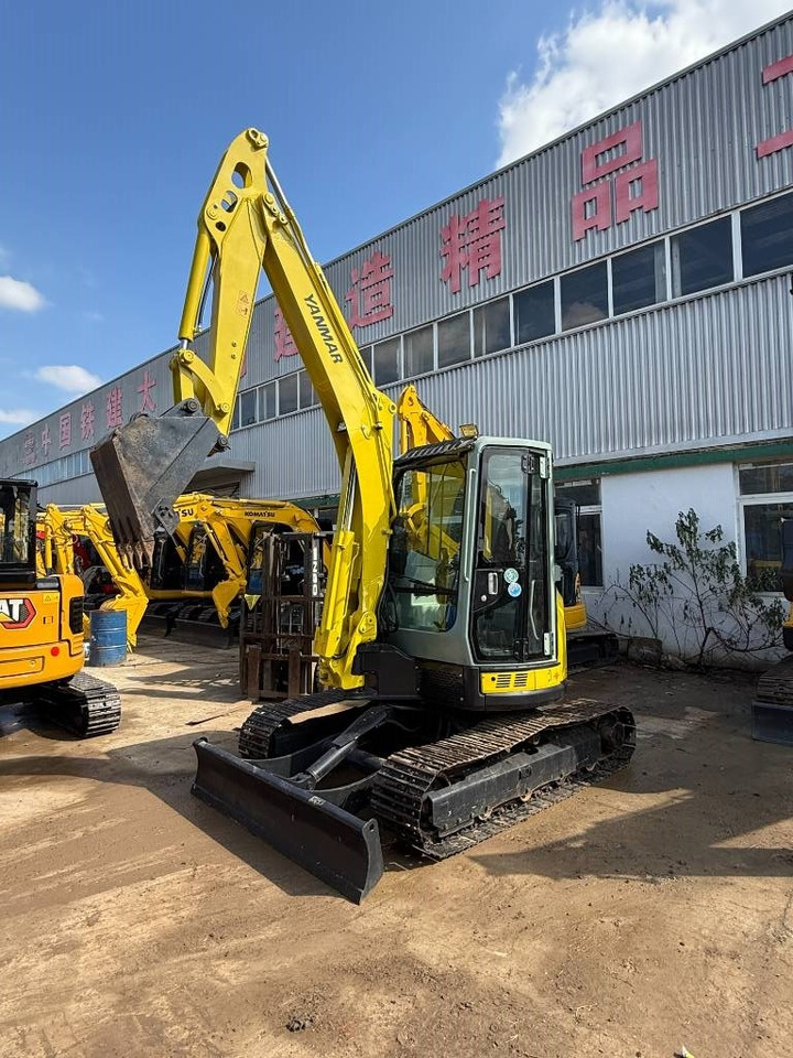 Yanmar Vio 55 - حفار زاحف: صورة 1 Yanmar Vio 55 - حفار زاحف: صورة 1