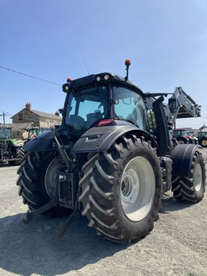 Valtra T215 DIRECT - جرار: صورة 3 Valtra T215 DIRECT - جرار: صورة 3