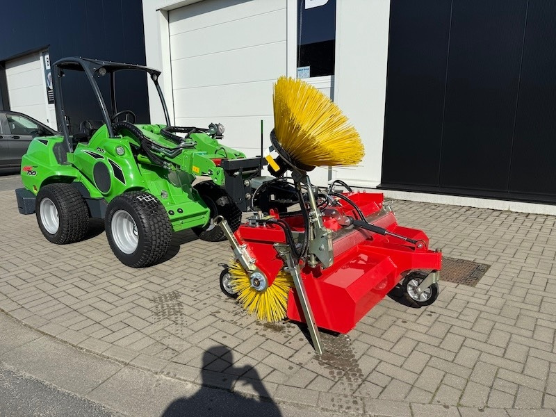 KR Maschinen KM590-1550 - مقشة: صورة 1 KR Maschinen KM590-1550 - مقشة: صورة 1