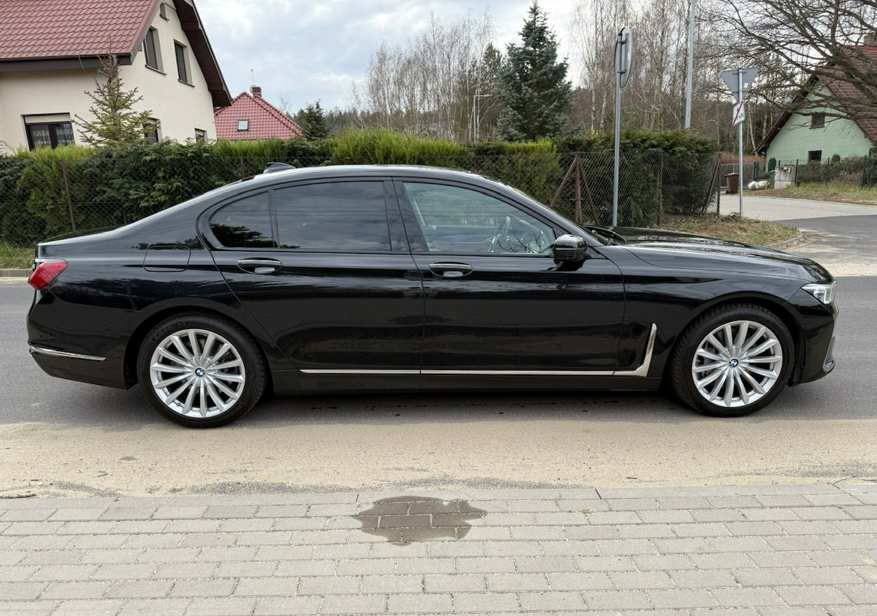 BMW SERIA 7 II (G11/G12) BMW SERIA 7 740d Xdrive 340KM Luxury+Exclusive Masaże Adaptiv Oś Lasery 2022 FV2 - سيارة: صورة 2 BMW SERIA 7 II (G11/G12) BMW SERIA 7 740d Xdrive 340KM Luxury+Exclusive Masaże Adaptiv Oś Lasery 2022 FV2 - سيارة: صورة 2
