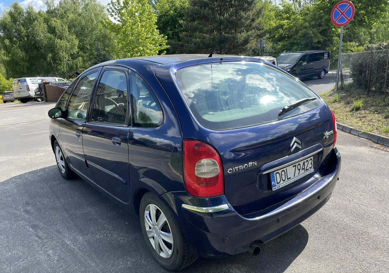 Citroen Xsara Picasso Citroen Xsara Picasso 1.6HDI-110KM Klima tempomat 2006 - سيارة: صورة 4 Citroen Xsara Picasso Citroen Xsara Picasso 1.6HDI-110KM Klima tempomat 2006 - سيارة: صورة 4