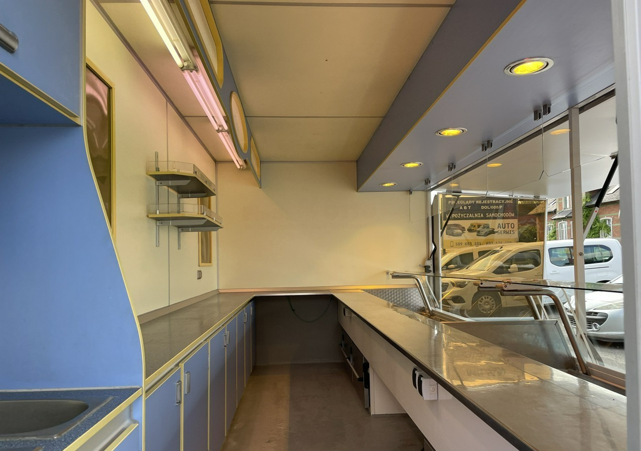 Fiat Ducato Autosklep Ryb Gastronomiczny food truck foodtruck sklep 112tkm BORCO - شاحنة بيع: صورة 3 Fiat Ducato Autosklep Ryb Gastronomiczny food truck foodtruck sklep 112tkm BORCO - شاحنة بيع: صورة 3