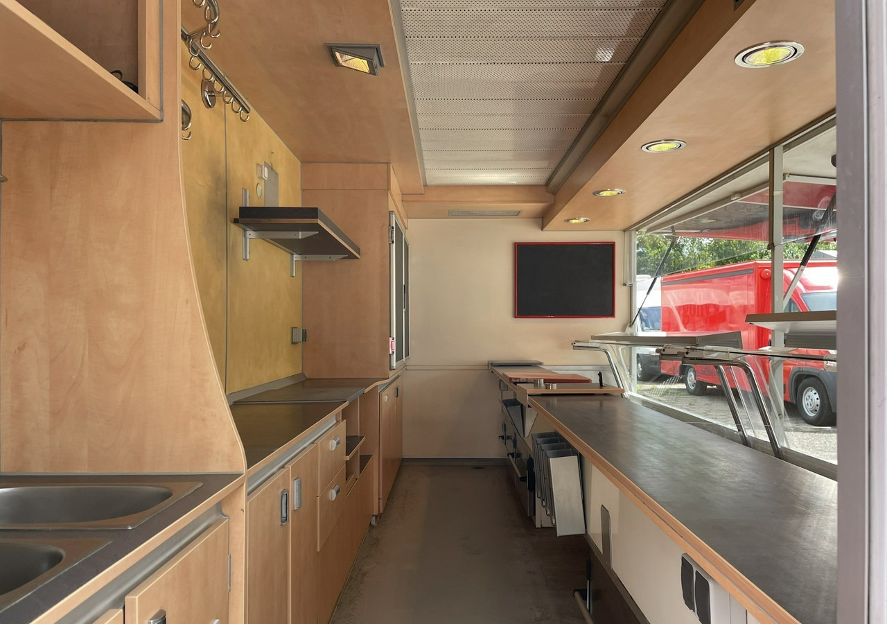 Fiat Ducato Ducat Autosklep wędlin Gastronomiczny Food Truck Foodtruck SklepBORC - شاحنة بيع: صورة 3 Fiat Ducato Ducat Autosklep wędlin Gastronomiczny Food Truck Foodtruck SklepBORC - شاحنة بيع: صورة 3