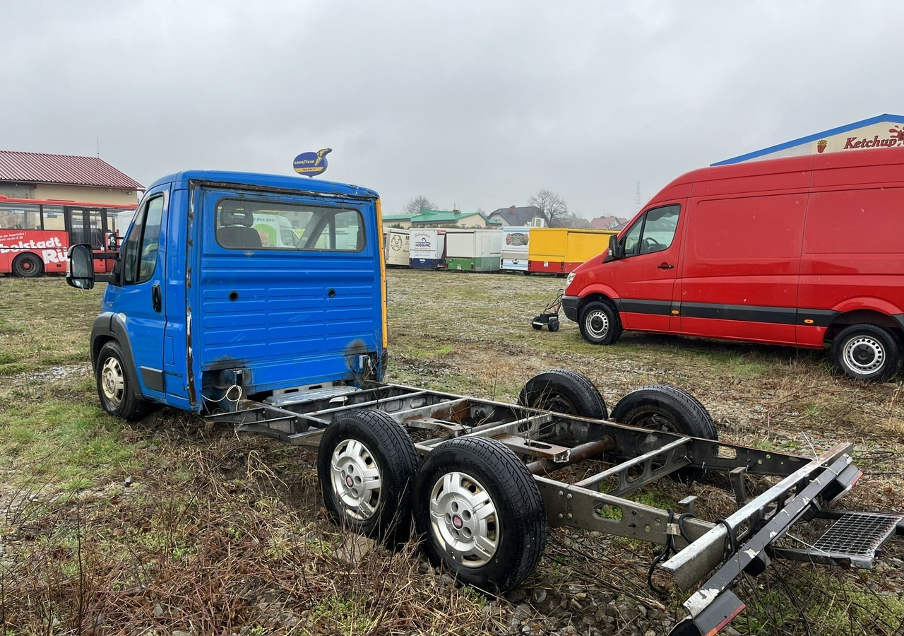 Fiat Ducato Ducato 3.0-160KM Rama pod zabudowę 2011,2009 - شاحنة توصيل مغلقة: صورة 5 Fiat Ducato Ducato 3.0-160KM Rama pod zabudowę 2011,2009 - شاحنة توصيل مغلقة: صورة 5