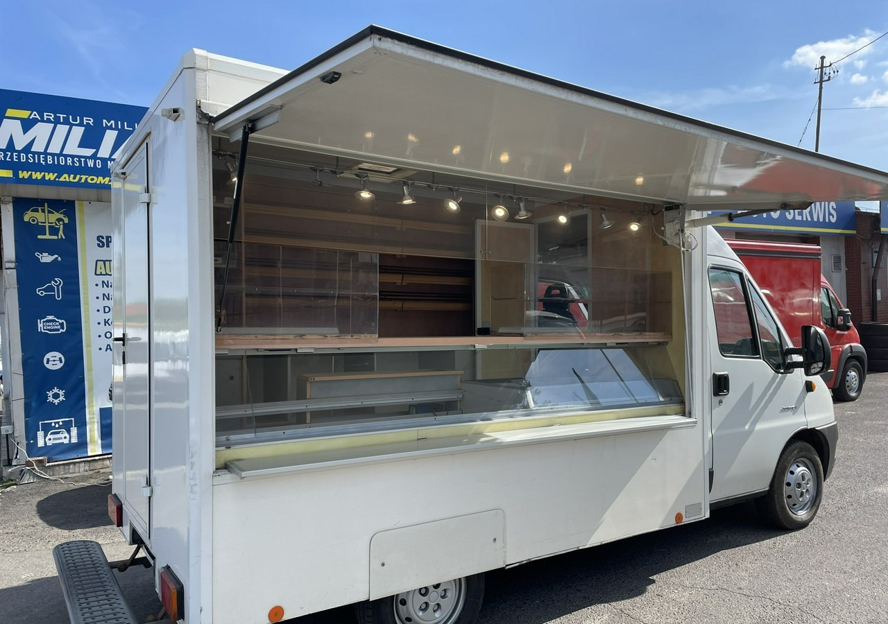 Fiat Ducato Ducato Autosklep pieczy Sklep Gastronomiczny Food Truck Foodtruck 20 - شاحنة بيع: صورة 3 Fiat Ducato Ducato Autosklep pieczy Sklep Gastronomiczny Food Truck Foodtruck 20 - شاحنة بيع: صورة 3