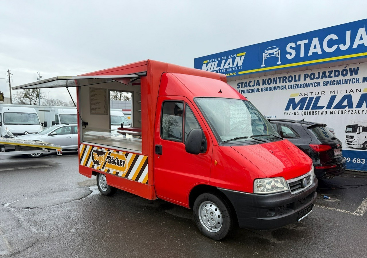 Fiat Ducato Ducato Autosklep pieczywa Gastronomiczny Food Truck Foodtruck sklep - شاحنة بيع: صورة 1 Fiat Ducato Ducato Autosklep pieczywa Gastronomiczny Food Truck Foodtruck sklep - شاحنة بيع: صورة 1
