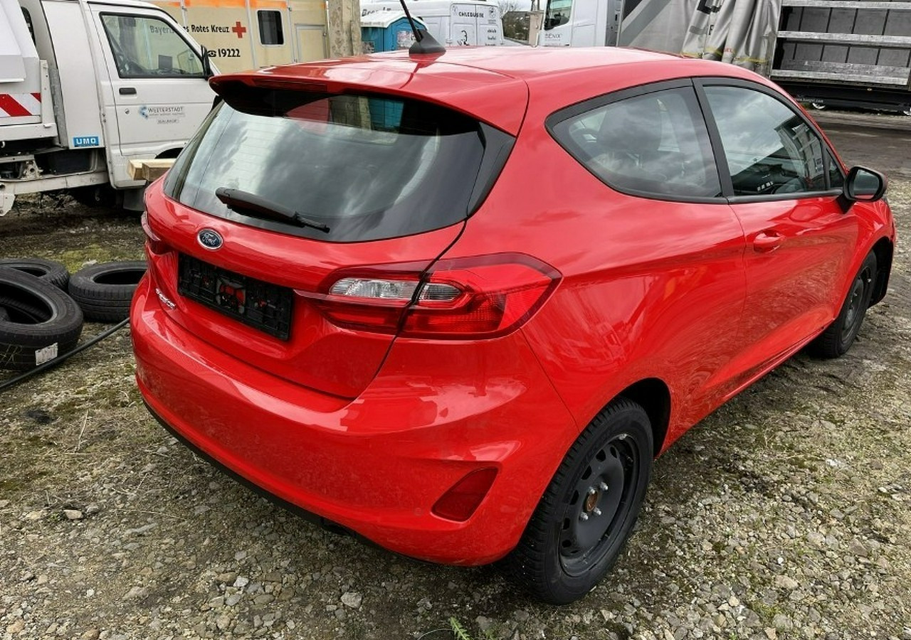 Ford Fiesta IX LIFT 1.1 Benzyna 75KM Klima Carplay Pakiet Winter Cool&Connect 2021 - سيارة: صورة 2 Ford Fiesta IX LIFT 1.1 Benzyna 75KM Klima Carplay Pakiet Winter Cool&Connect 2021 - سيارة: صورة 2