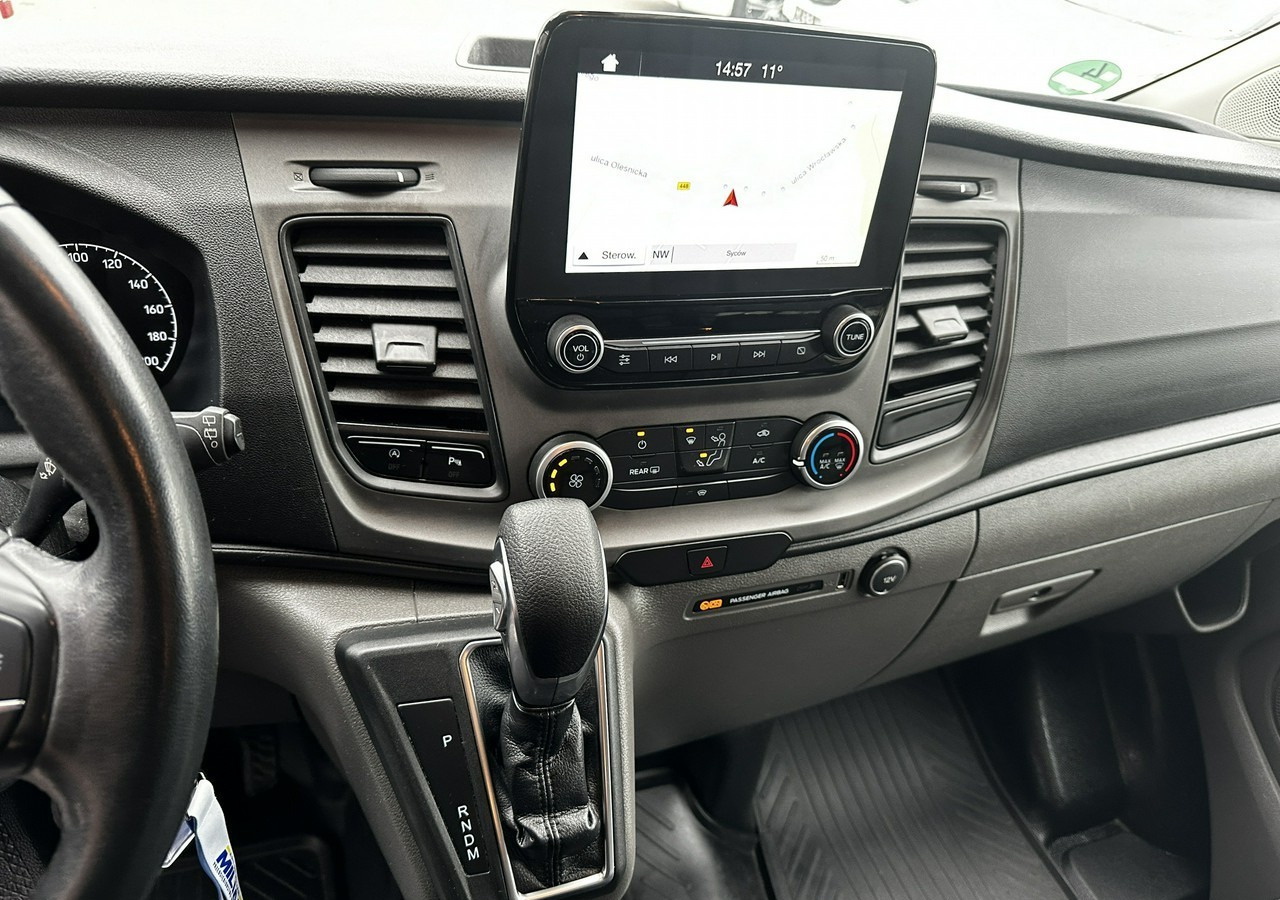 Ford Transit Custom Custom do przewozu Niepełnosprawnych inwalida rampa Model 2021 PFRO - ميكروباص: صورة 5 Ford Transit Custom Custom do przewozu Niepełnosprawnych inwalida rampa Model 2021 PFRO - ميكروباص: صورة 5