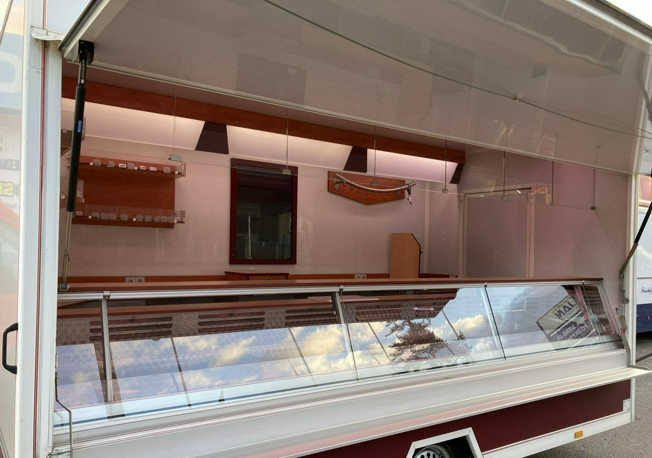 Inna Inny Autosklep wędlin Gastronomiczna food truck foodtruck sklep 2004 - بيع مقطورة: صورة 2 Inna Inny Autosklep wędlin Gastronomiczna food truck foodtruck sklep 2004 - بيع مقطورة: صورة 2