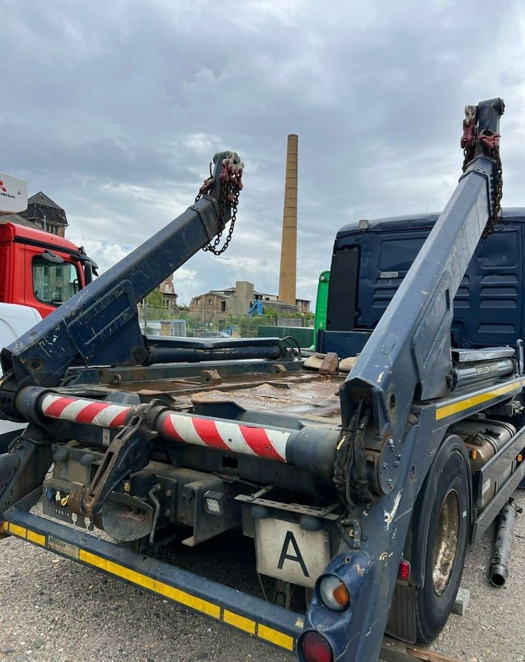 MAN Inny MAN Man TGX 18.400 Bramowiec hakowiec Meiler Model 2012 - شاحنة لودر انزلاقي: صورة 3 MAN Inny MAN Man TGX 18.400 Bramowiec hakowiec Meiler Model 2012 - شاحنة لودر انزلاقي: صورة 3