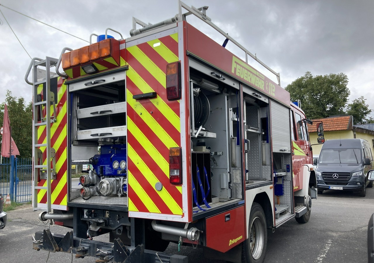 شاحنة حريق MAN MAN 15,250 Straż pożarna gaśnicza 9-oso 4X4 Wóz strażacki 2003 MAN 15,250 Straż pożarna gaśnicza 9-osobowa 4X4 Wóz strażacki 2003: صورة 13