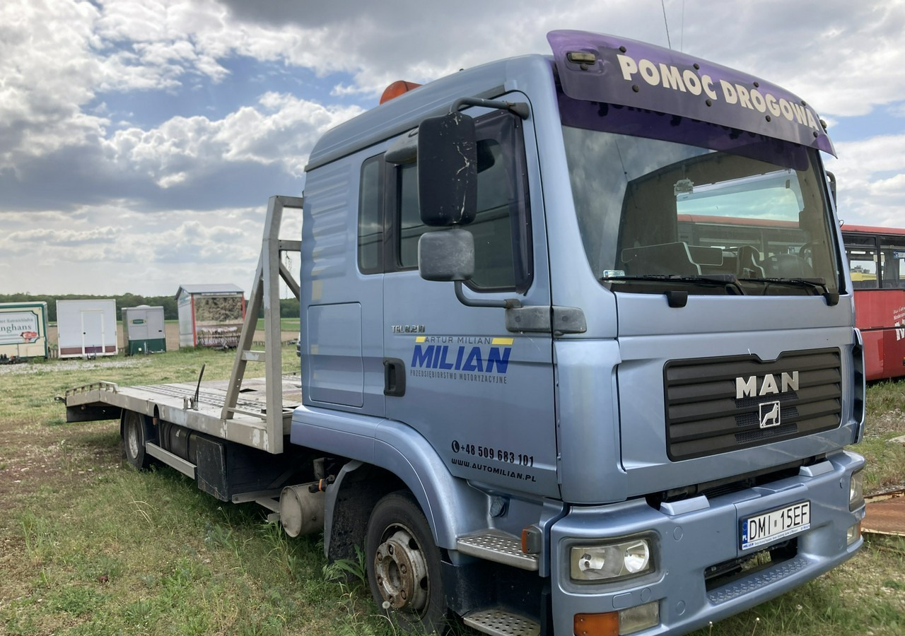 MAN TGL 8.210 Pomoc drogowa Autolaweta x 2 MAN TGL 8.210 Pomoc drogowa Autolaweta na 2 Auta 2005 - شاحنة سحب: صورة 2 MAN TGL 8.210 Pomoc drogowa Autolaweta x 2 MAN TGL 8.210 Pomoc drogowa Autolaweta na 2 Auta 2005 - شاحنة سحب: صورة 2