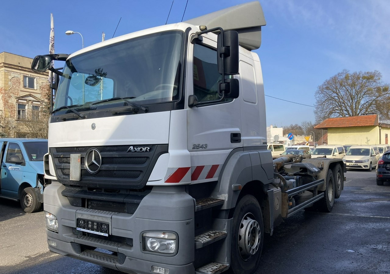 Mercedes-Benz Axor 2543 Hakowiec MEILLER-KIPPER Model 2009 Axor 2543 Hakowiec MEILLER-KIPPER Model 2009 - شاحنة برافعة خطافية: صورة 3 Mercedes-Benz Axor 2543 Hakowiec MEILLER-KIPPER Model 2009 Axor 2543 Hakowiec MEILLER-KIPPER Model 2009 - شاحنة برافعة خطافية: صورة 3