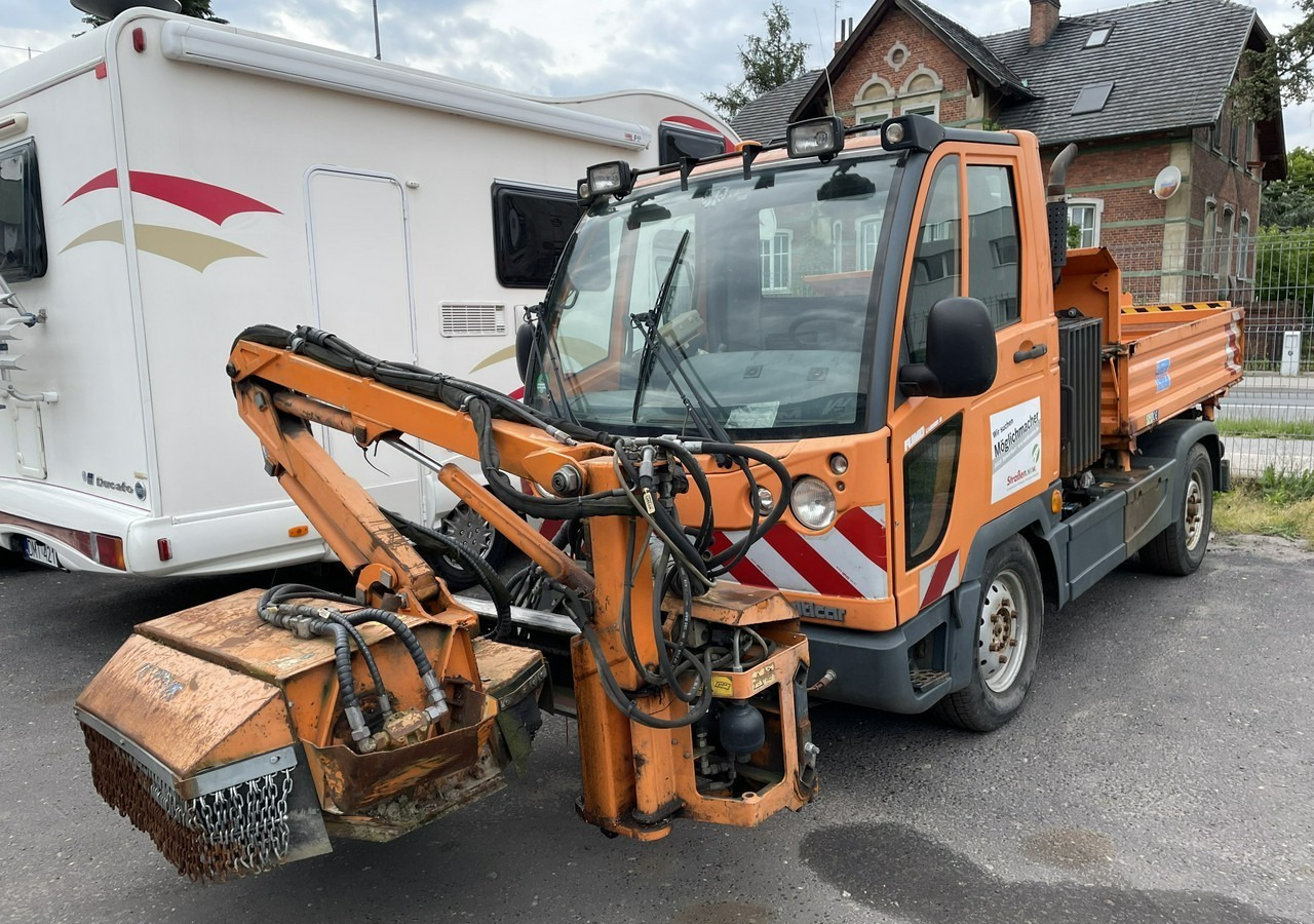 Multicar Inny Multicar Multicar M-3 Kosiarka Teleskopowa posypywarka pług 2008 - سيارة خدمات/ سيارة خاصة: صورة 4 Multicar Inny Multicar Multicar M-3 Kosiarka Teleskopowa posypywarka pług 2008 - سيارة خدمات/ سيارة خاصة: صورة 4