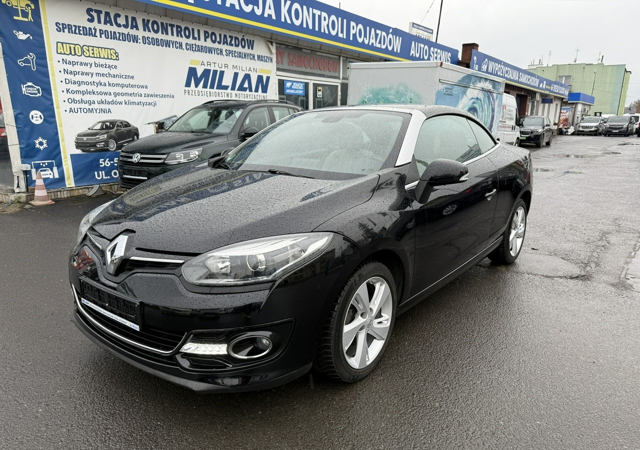 Renault Megane III Cabrio LIFT III 1.2 TCE 131 Skóra Led Navi PDC Bogate wyposażenie 20 - سيارة: صورة 2 Renault Megane III Cabrio LIFT III 1.2 TCE 131 Skóra Led Navi PDC Bogate wyposażenie 20 - سيارة: صورة 2