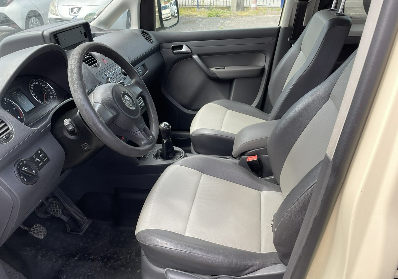سيارة Volkswagen Caddy III Caddy 1.6 TDI dla Niepełnosprawnych inwalida rampa 2015: صورة 16