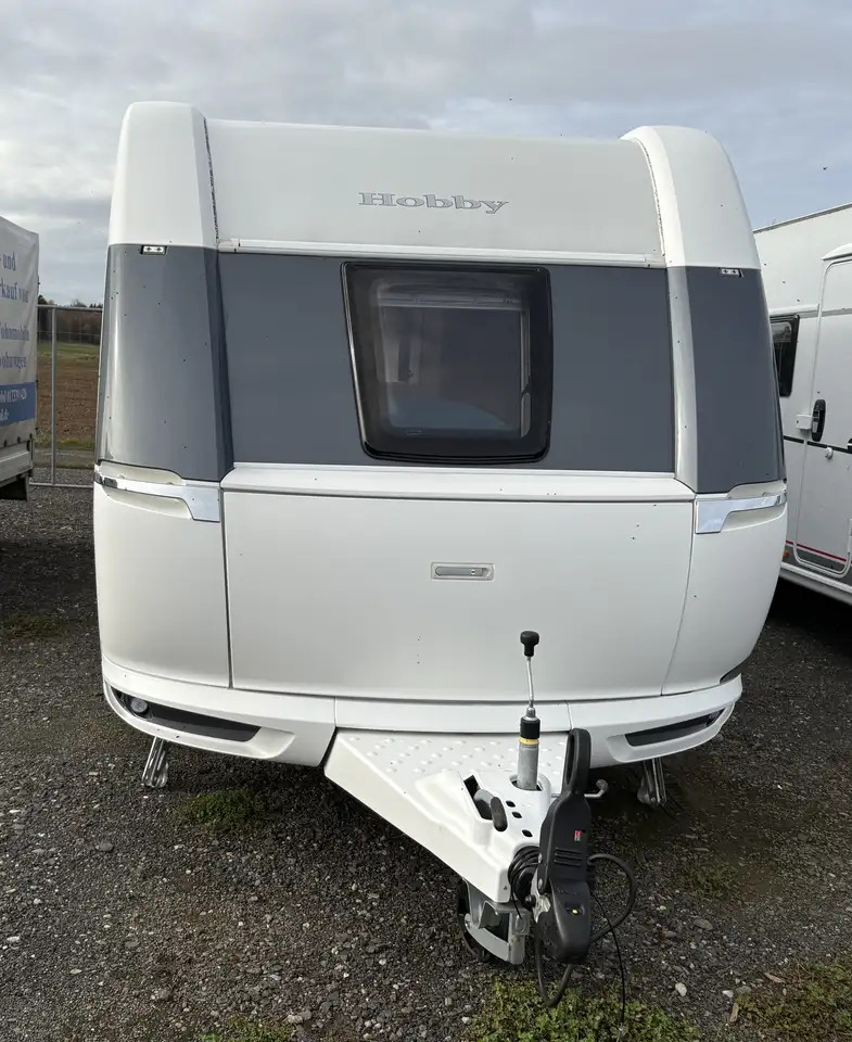 Hobby 540UFf Wohnwagen queensbett - كرفان سحب: صورة 2 Hobby 540UFf Wohnwagen queensbett - كرفان سحب: صورة 2