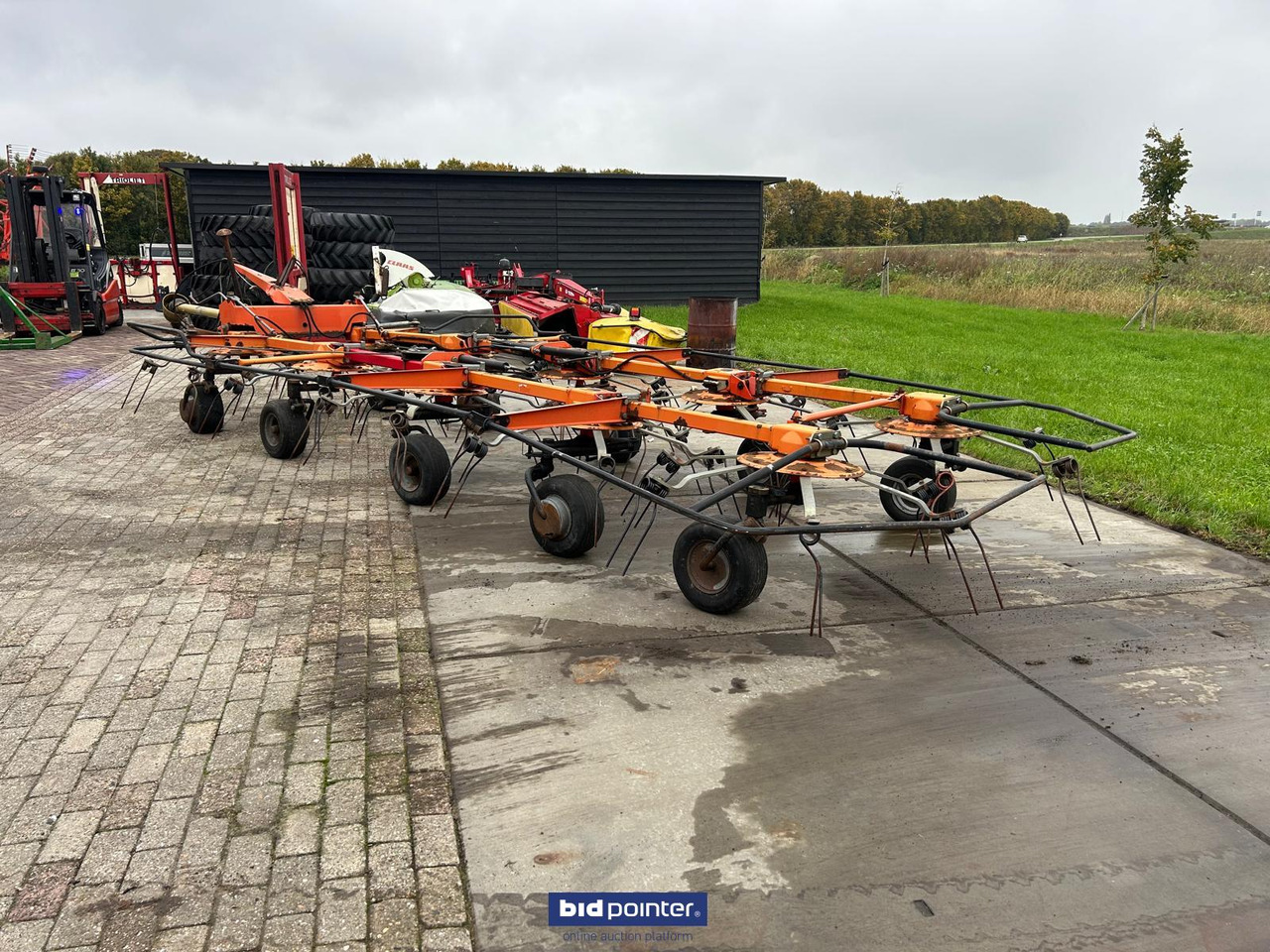 Fella TH1300 Hydro - نشارة الدريس/ شوكة جرف: صورة 4 Fella TH1300 Hydro - نشارة الدريس/ شوكة جرف: صورة 4