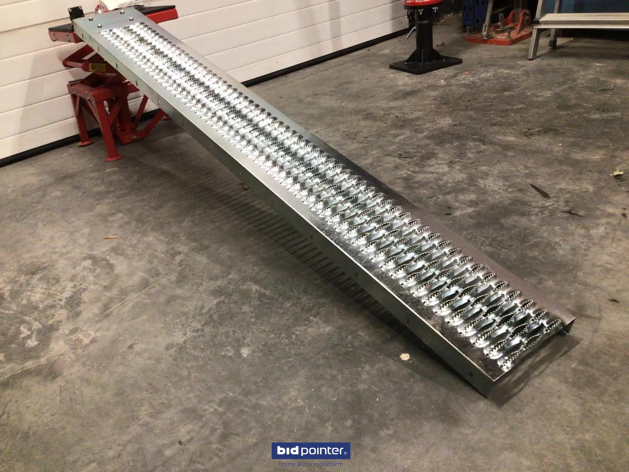 HH Metalen oprijplank - منحدر تحميل: صورة 1 HH Metalen oprijplank - منحدر تحميل: صورة 1