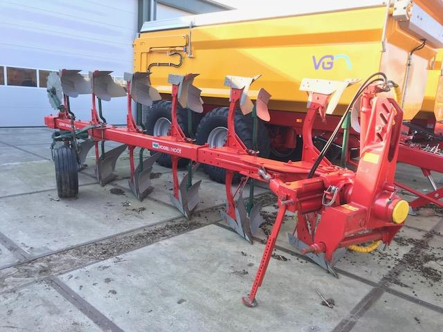 Vogel & Noot 6 schaar wentelploeg - محراث: صورة 2 Vogel & Noot 6 schaar wentelploeg - محراث: صورة 2