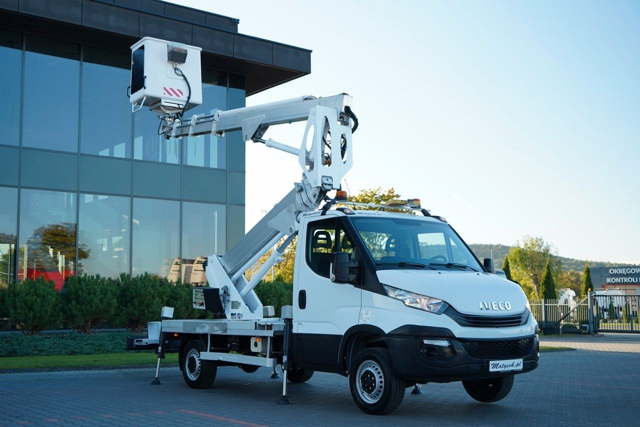 Iveco DAILY 35-120 / ZWYŻKA / PODNOŚNIK KOSZOWY 20 ME - منصة محمولة مثبتة على الشاحنة: صورة 3 Iveco DAILY 35-120 / ZWYŻKA / PODNOŚNIK KOSZOWY 20 ME - منصة محمولة مثبتة على الشاحنة: صورة 3
